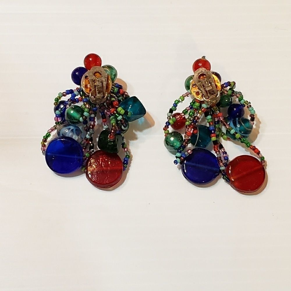 Vintage Hand Beaded Cluster Clip On Earrings - Picture 2 of 6